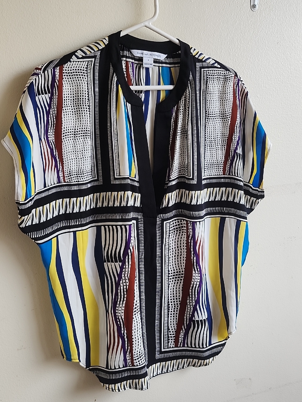 Diane Von Furstenburg Geometic Print Silk Blouse, Oversized Sz.4
